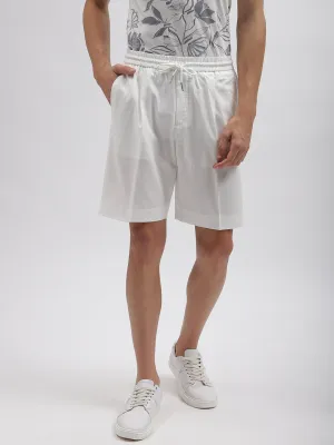 Antony Morato Men Off White Solid Slim Fit Mid-Rise Shorts