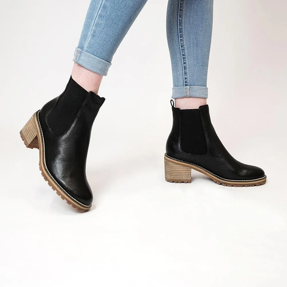 Biscoti Black Leather Ankle Boots