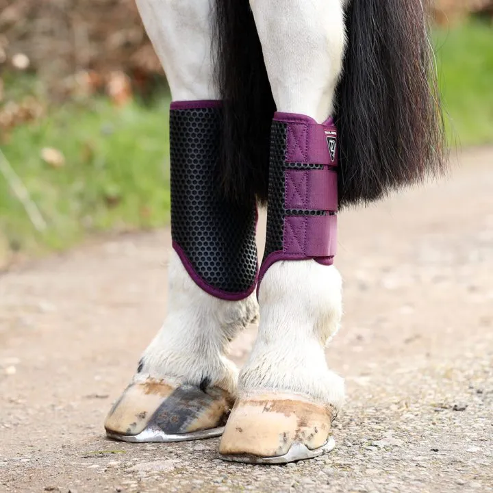 Equilibrium Tri-Zone Brushing Boots Black/Plum