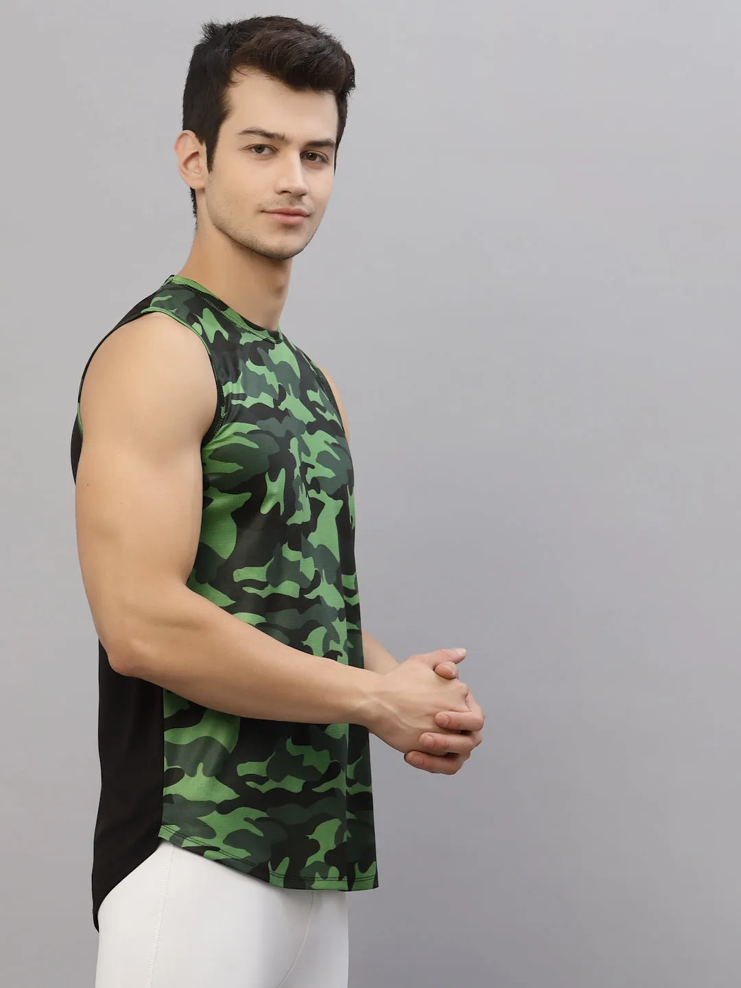 Green Camouflage Round Neck Sleeveless Activewear T-Shirt Vest