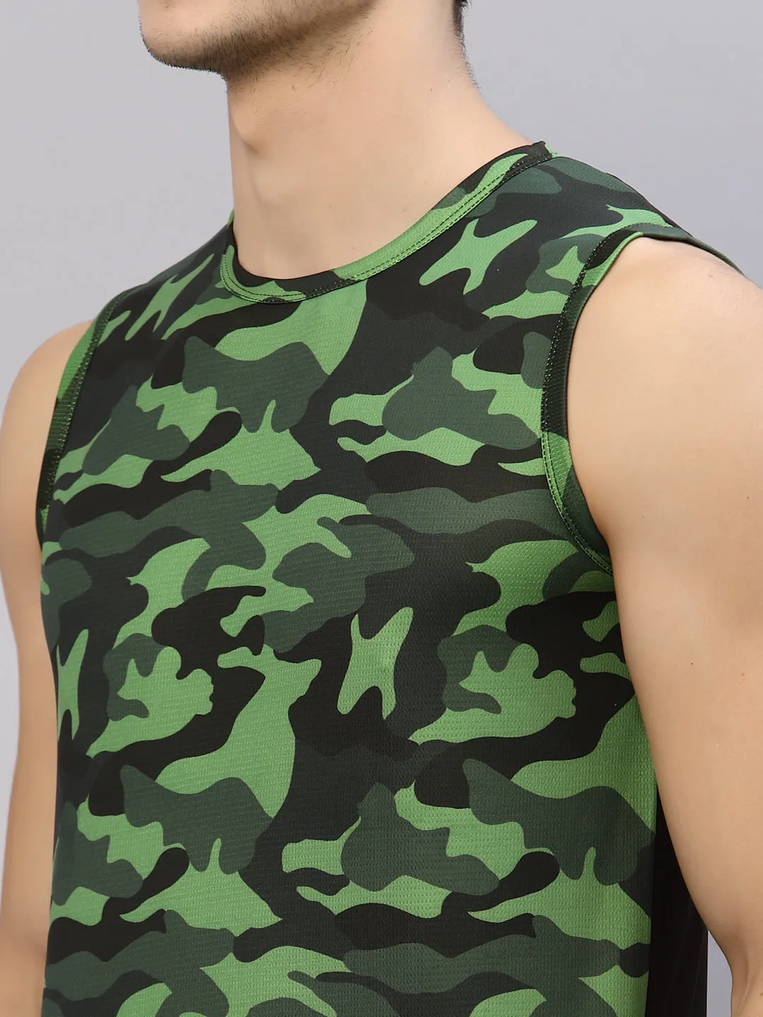 Green Camouflage Round Neck Sleeveless Activewear T-Shirt Vest