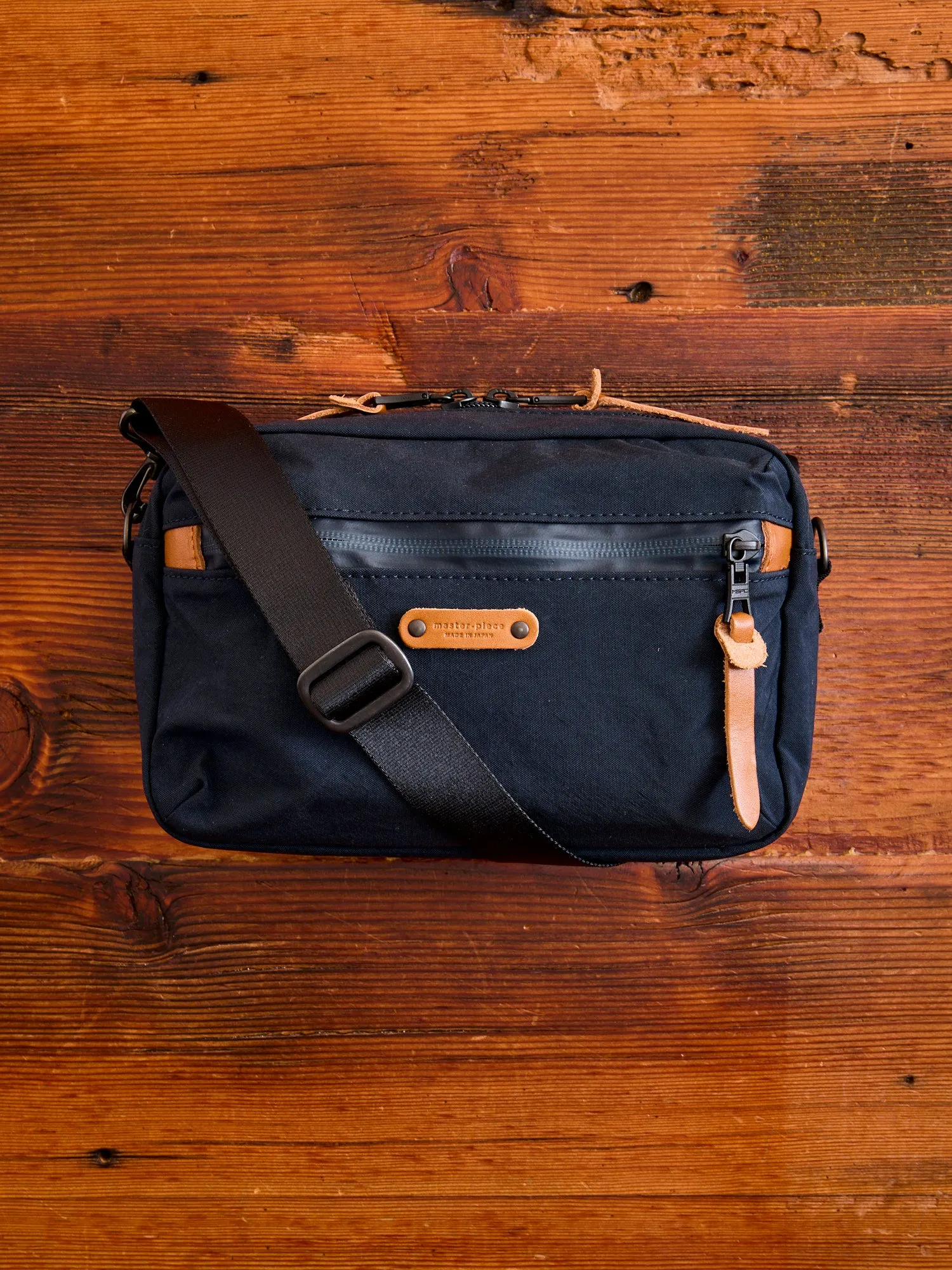 Root Mini Shoulder Bag in Navy