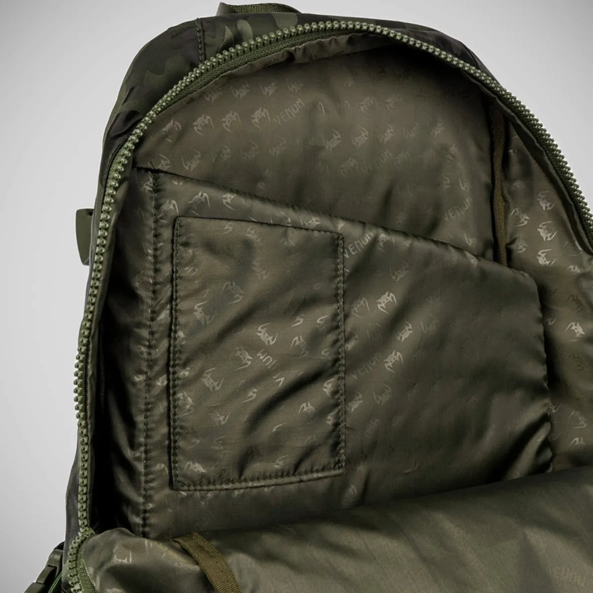 Venum Challenger Pro Back Pack Khaki/Camo